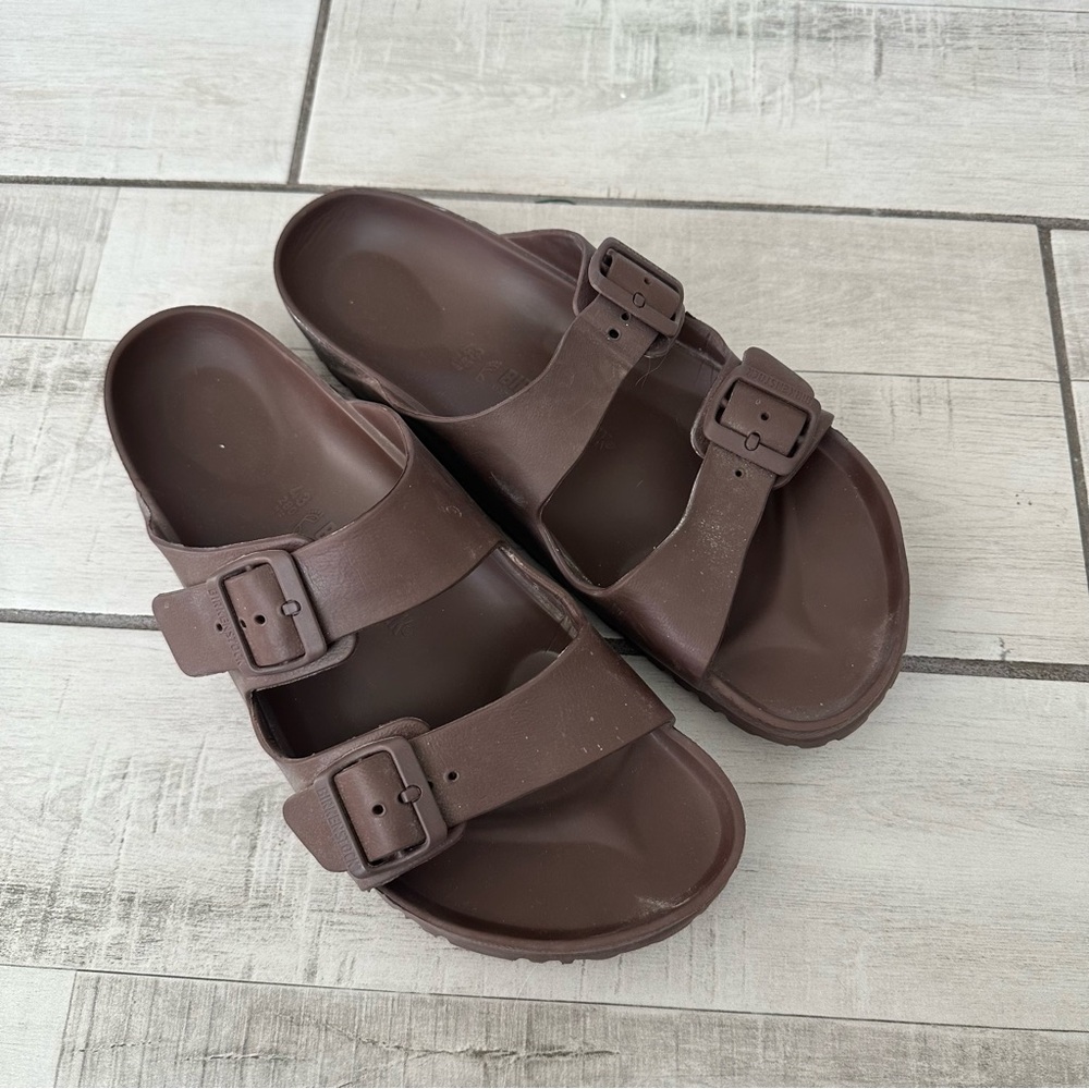 Birkenstock Men’s Rubber Size 10 Purple Burgundy